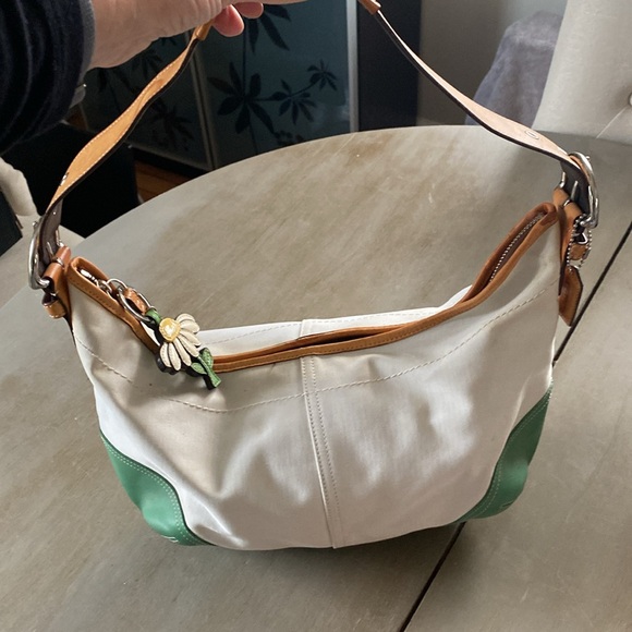 Coach Signature Soho Hobo - Picture 2 of 11